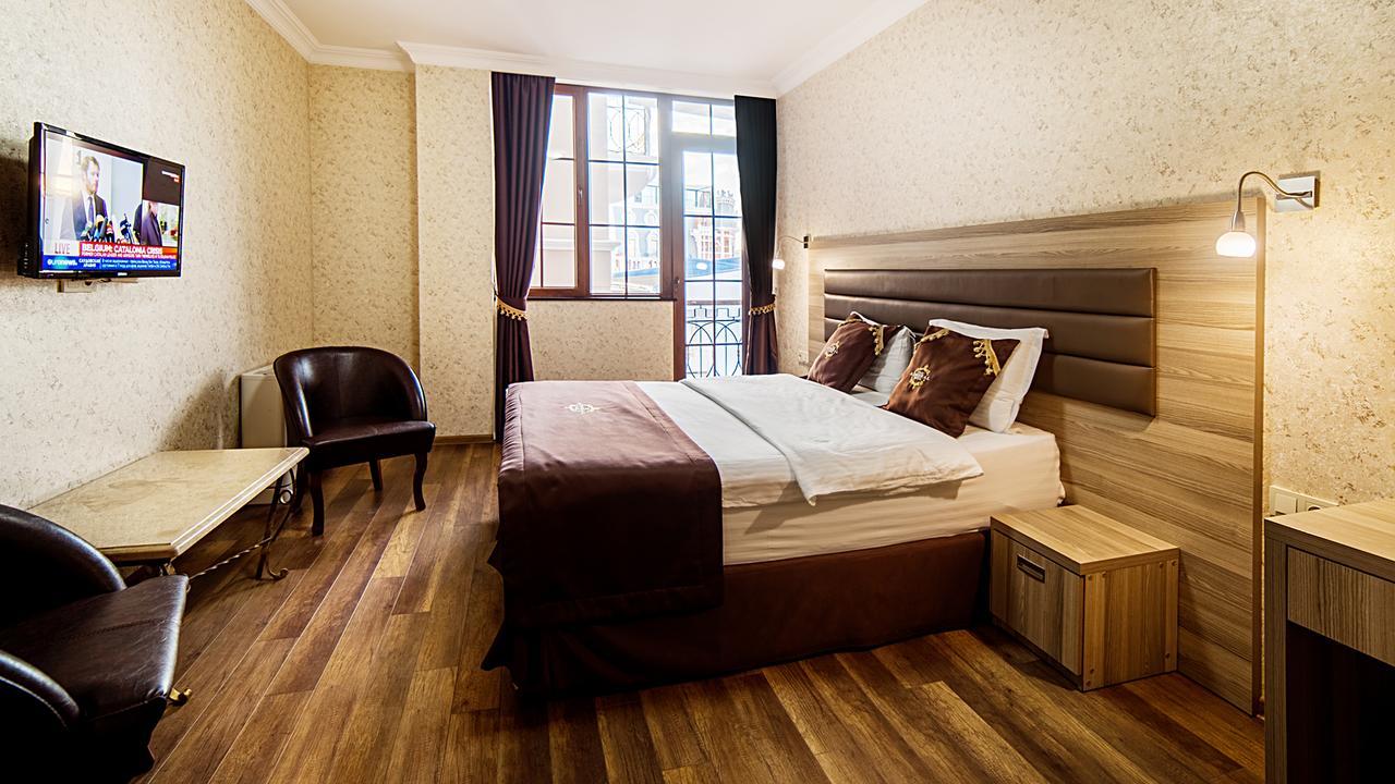The Admiral Hotel Batumi Habitación foto